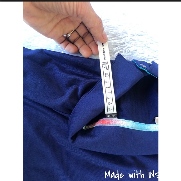 Adidas golf top. - Picture 3 of 3